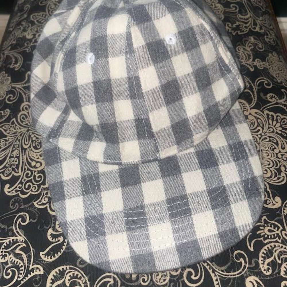 Cocus pocus plaid hat